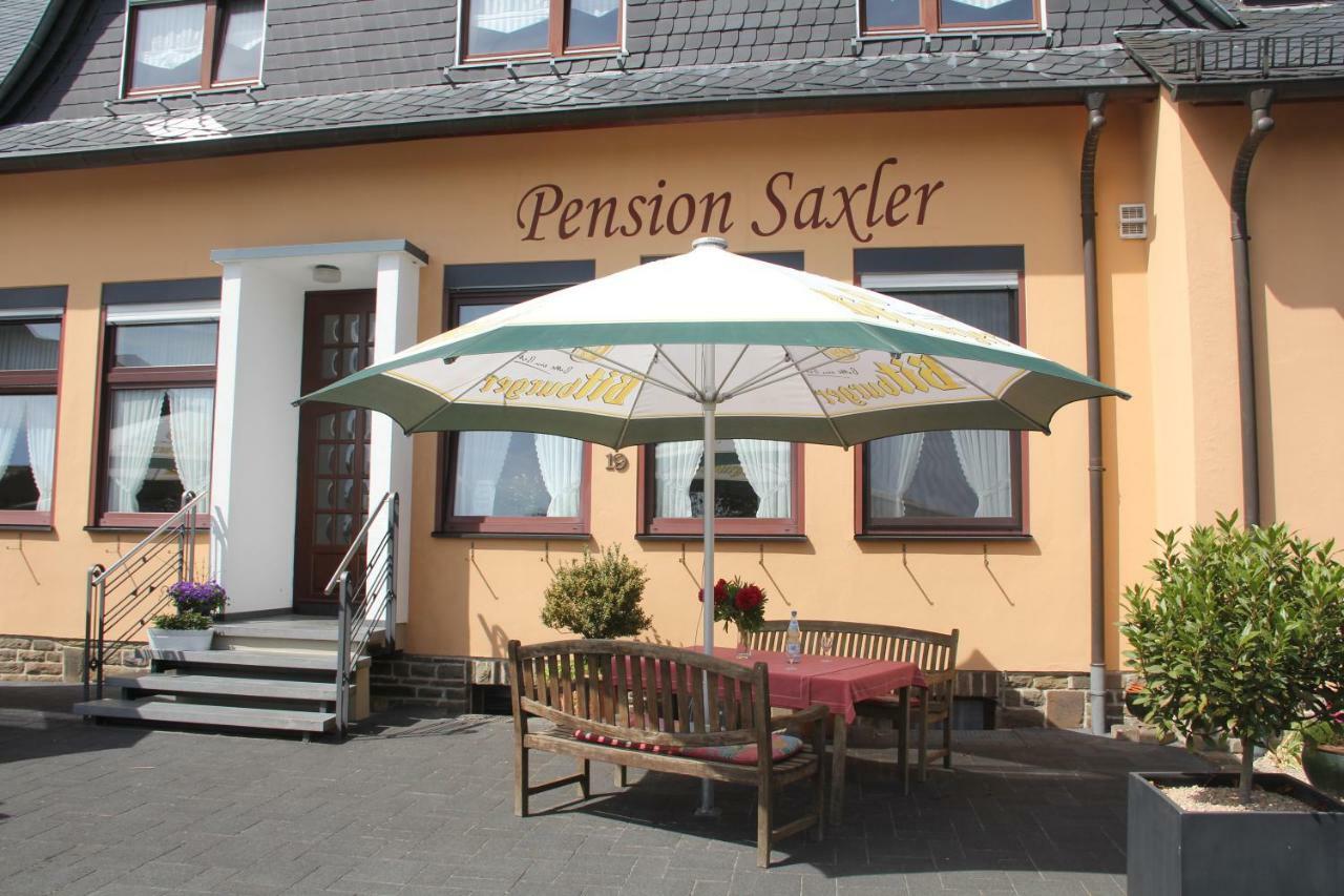 Pension-Saxler Neichen Exterior foto